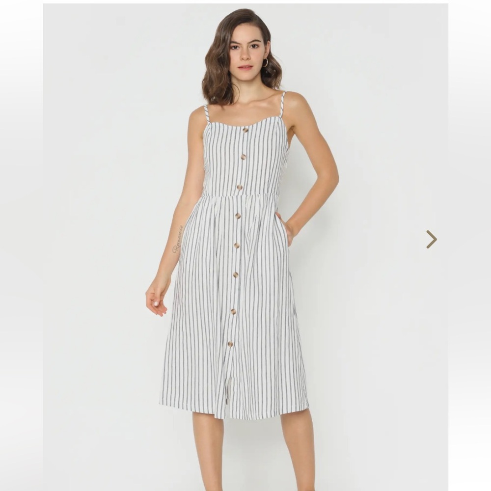 Only size 38 (Medium) dress